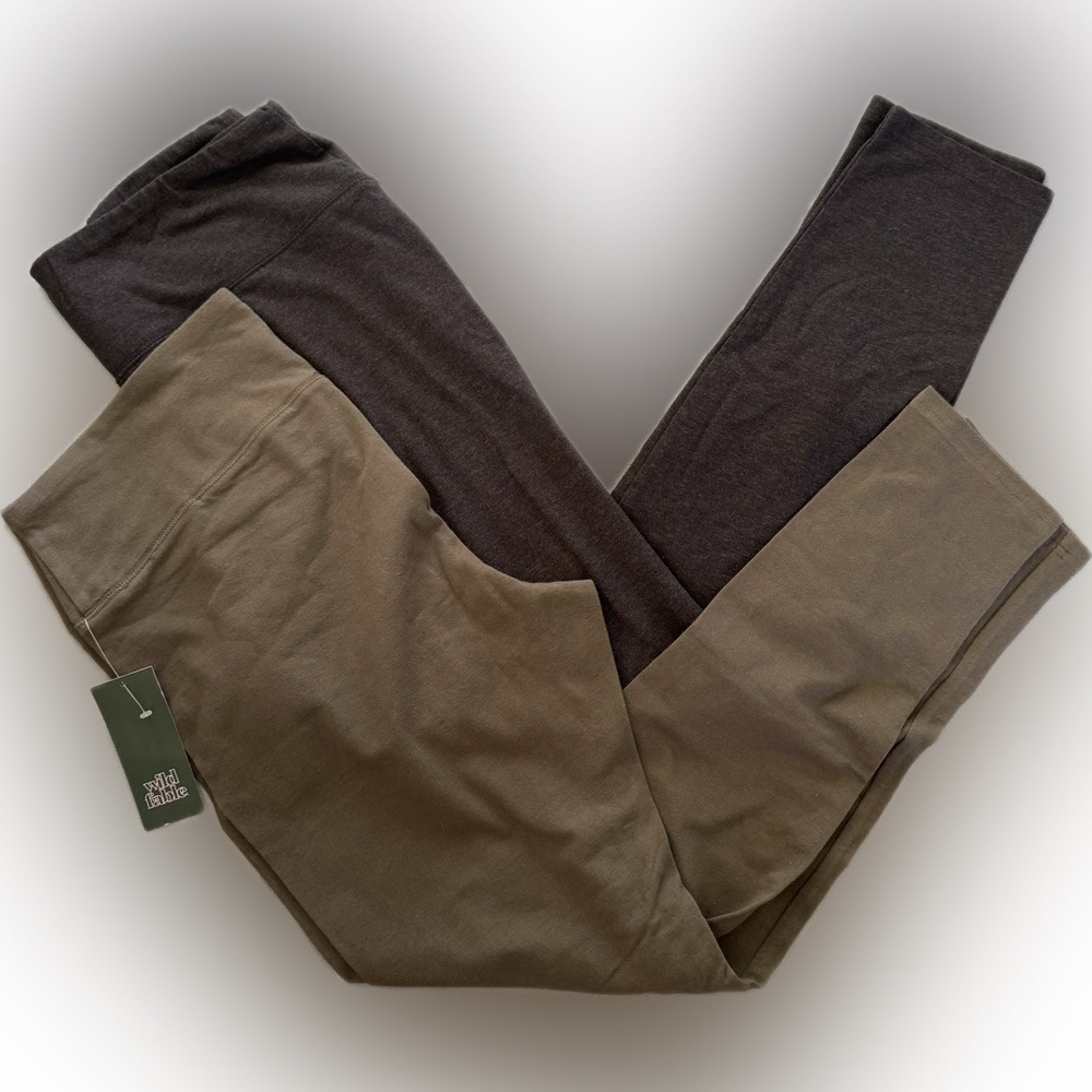 Wild Fable Leggings in grey and Green 2 pair NWT